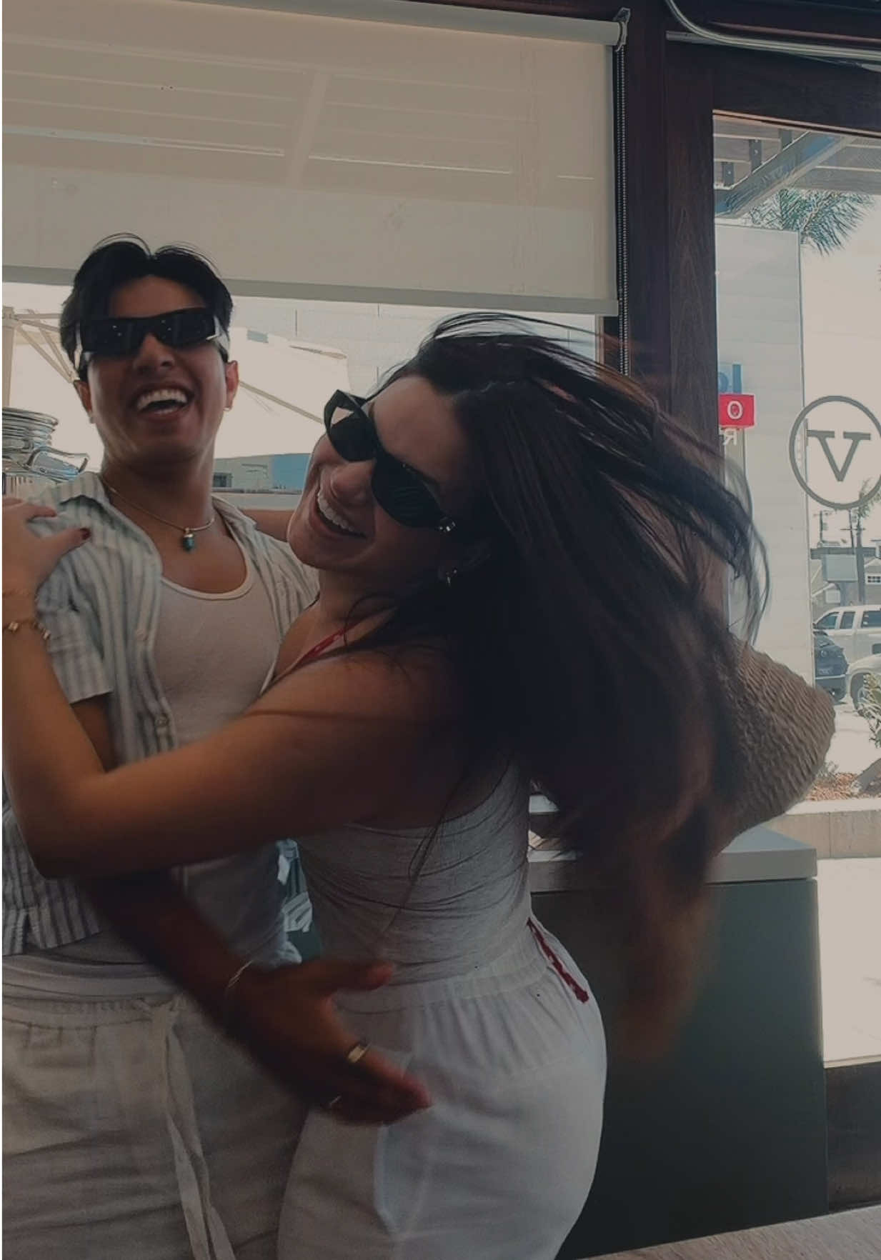 @Angela María