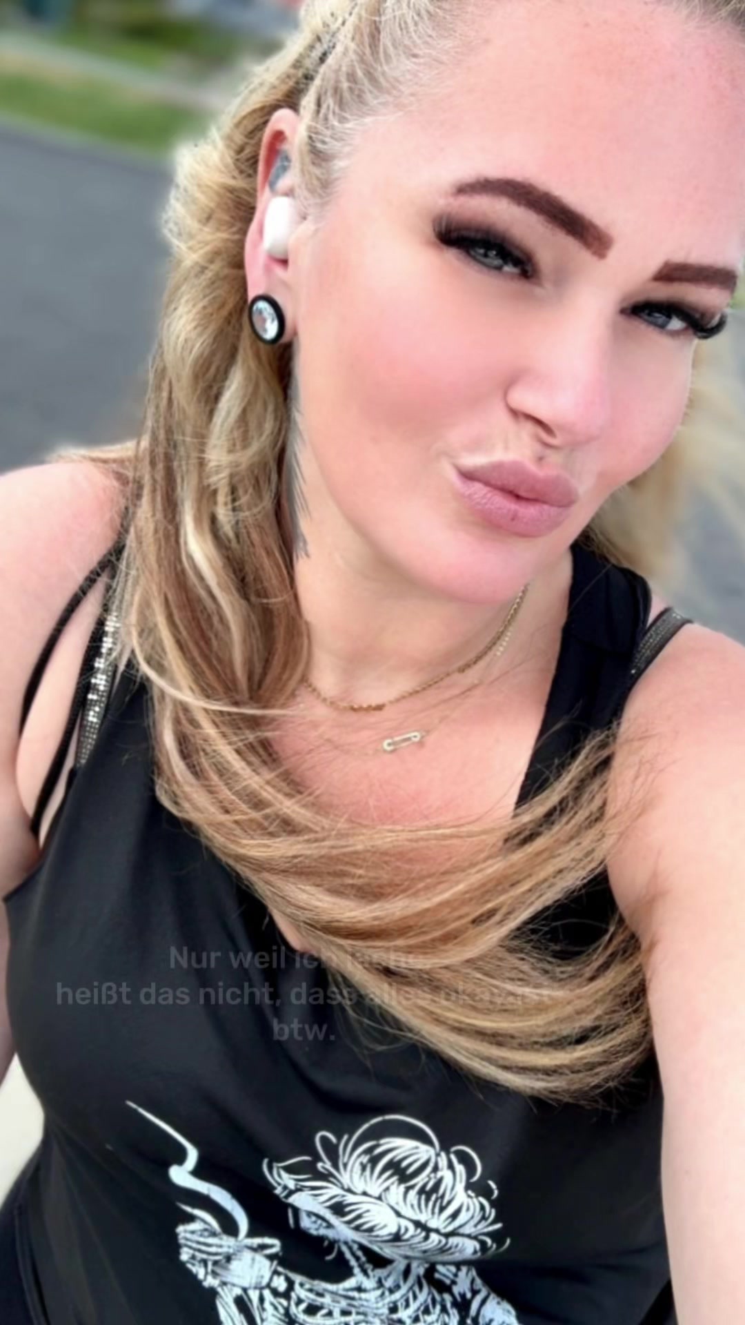 @Mella85 🩶