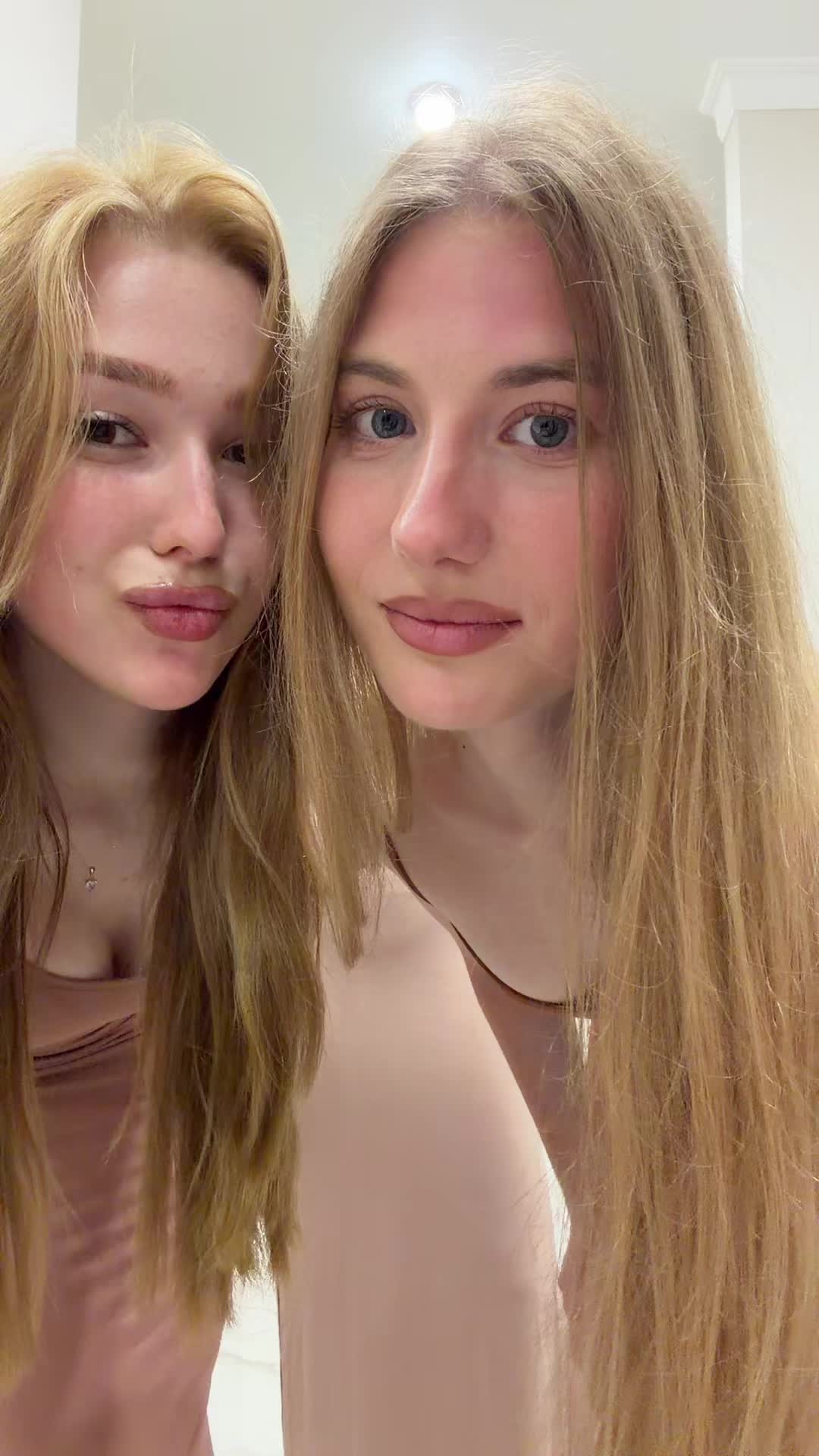 @Blondinka
