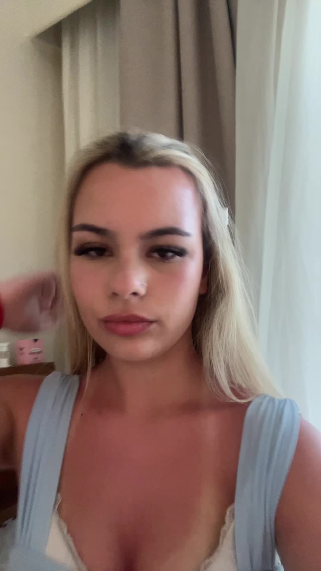 @t1lly_x0