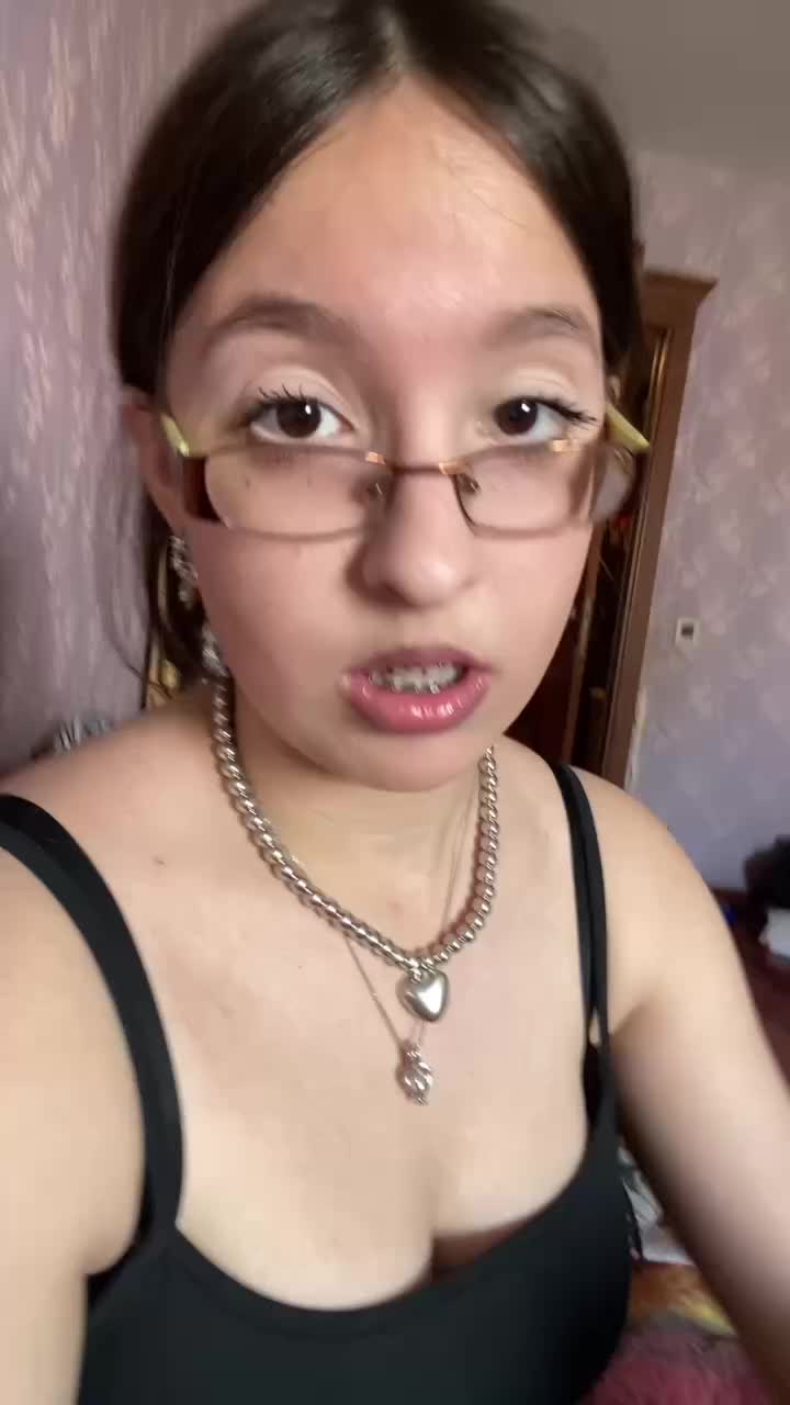 @кица