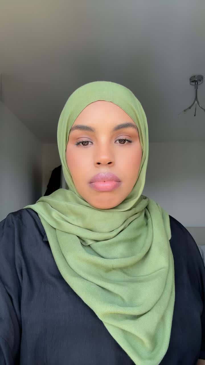 @Aisha🧸