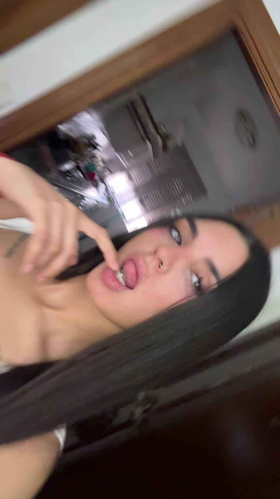 @Ric4suav3