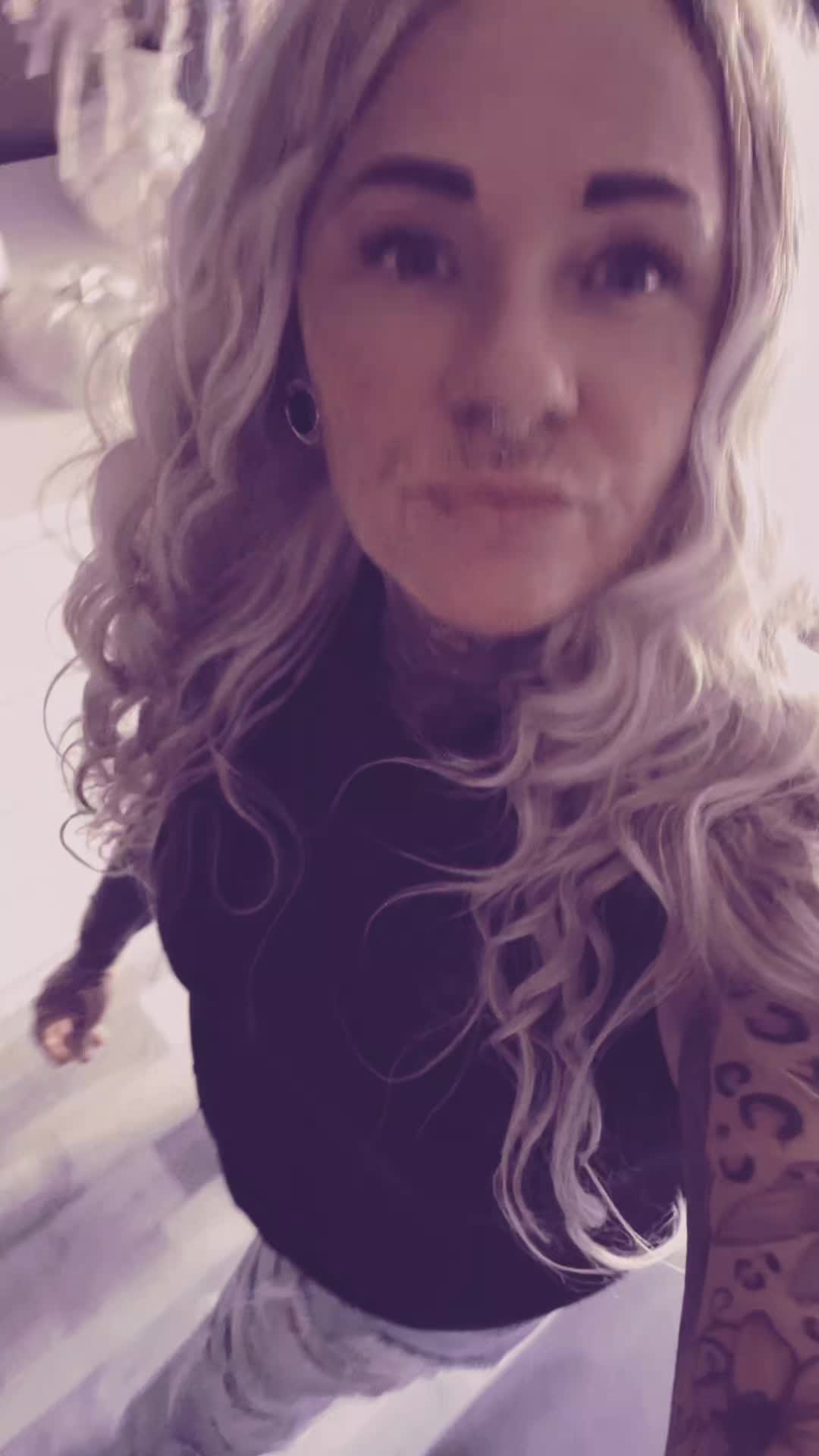 @AJ81