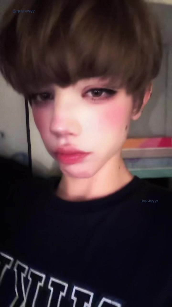 @🍇