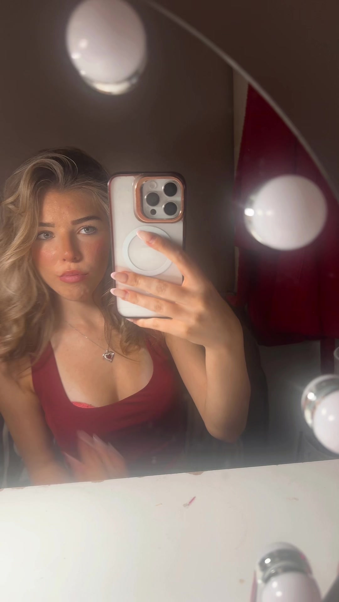 @x_lexie3