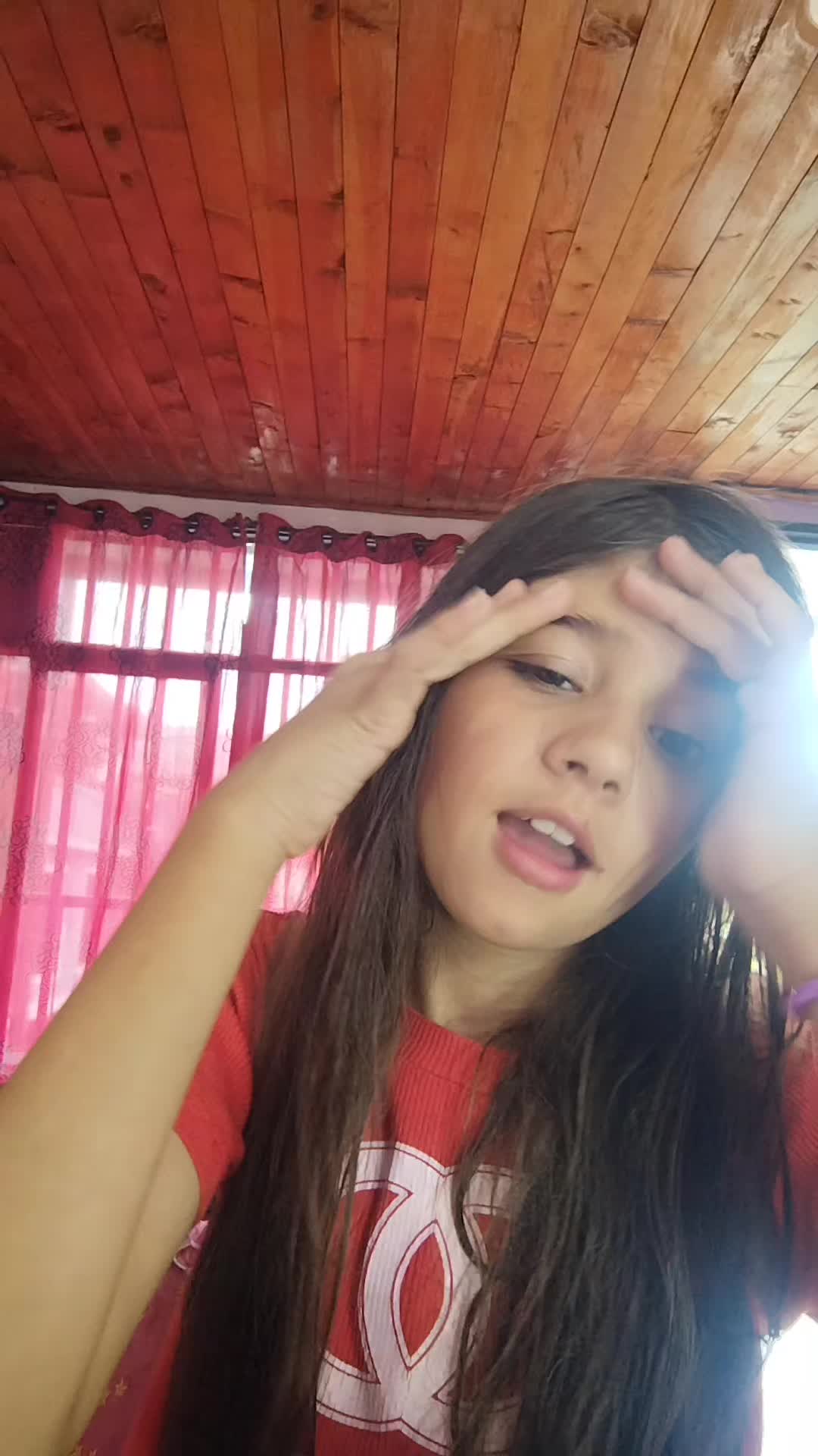 @Emi fan de nayana🍒🍒
