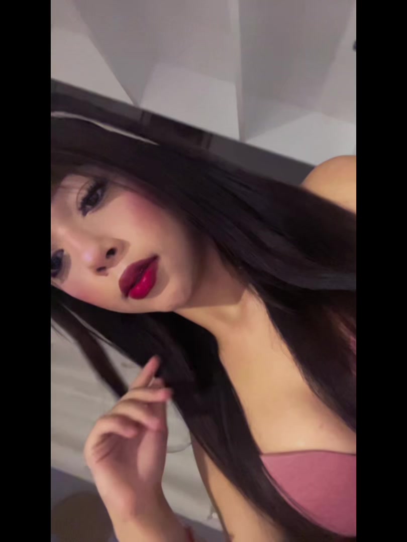 @𝑆𝑜𝑓𝑖𝑎🧖🏼♀️🌸