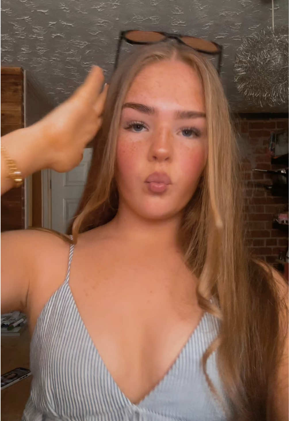 @Mazie-Rae