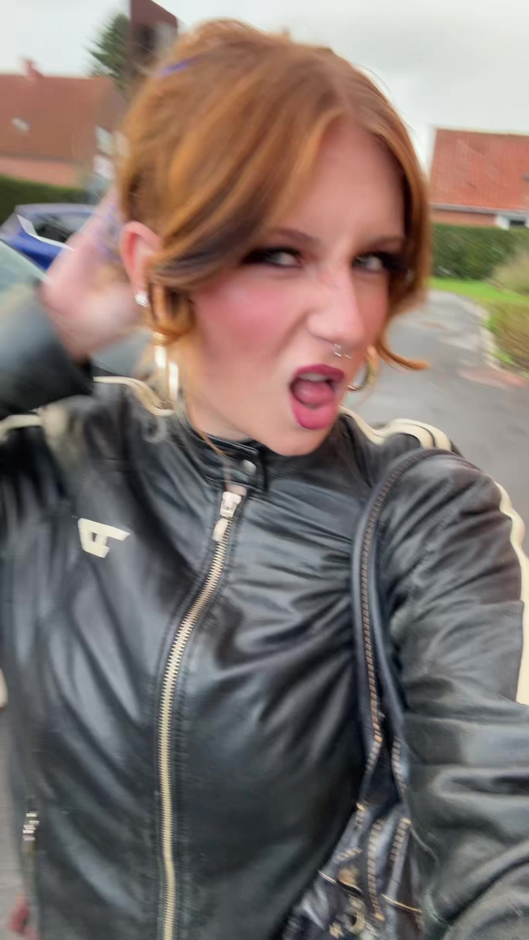 @mira 📸