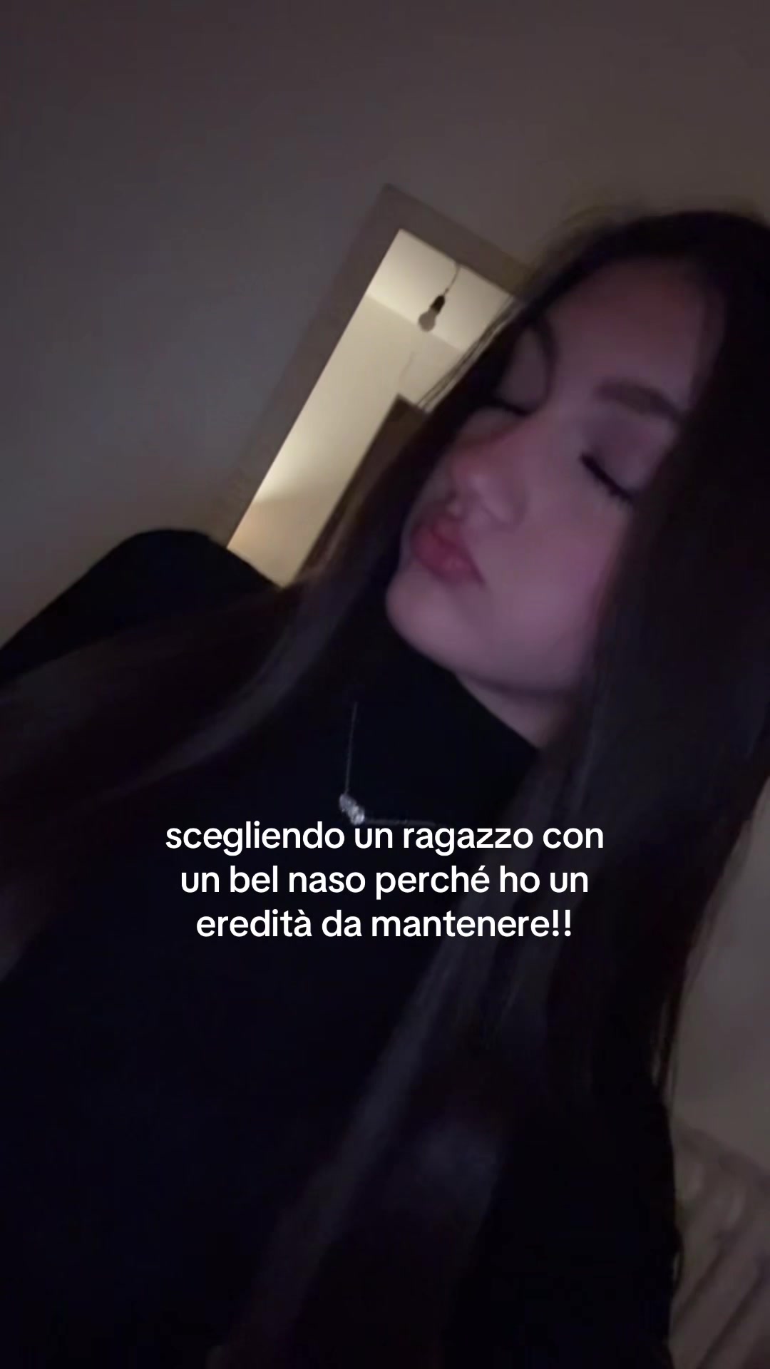@𝒜𝒱