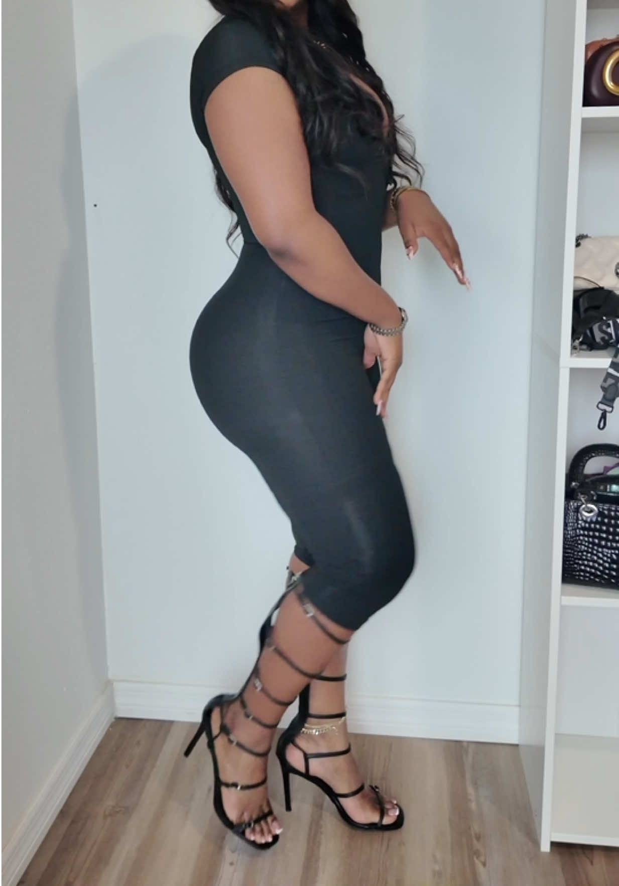 @Olivia Tati
