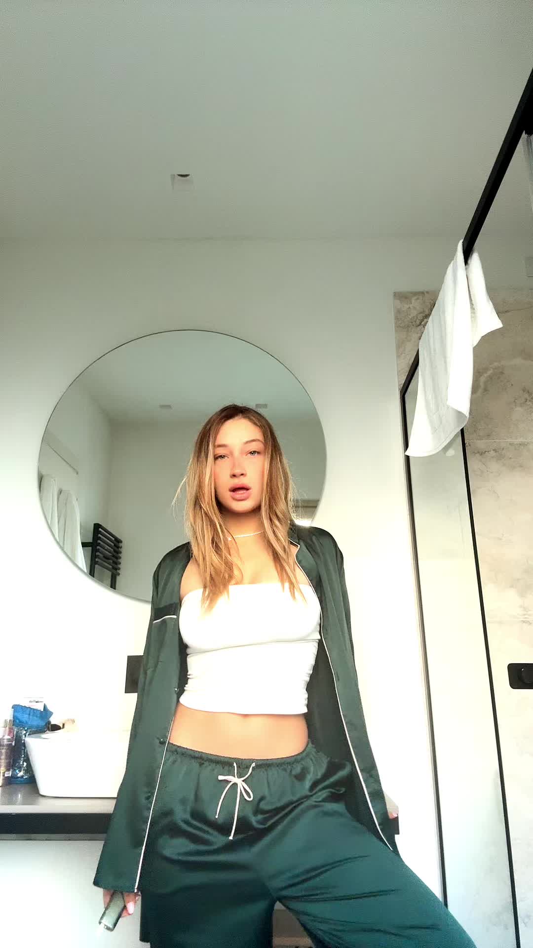 @elisaverdii