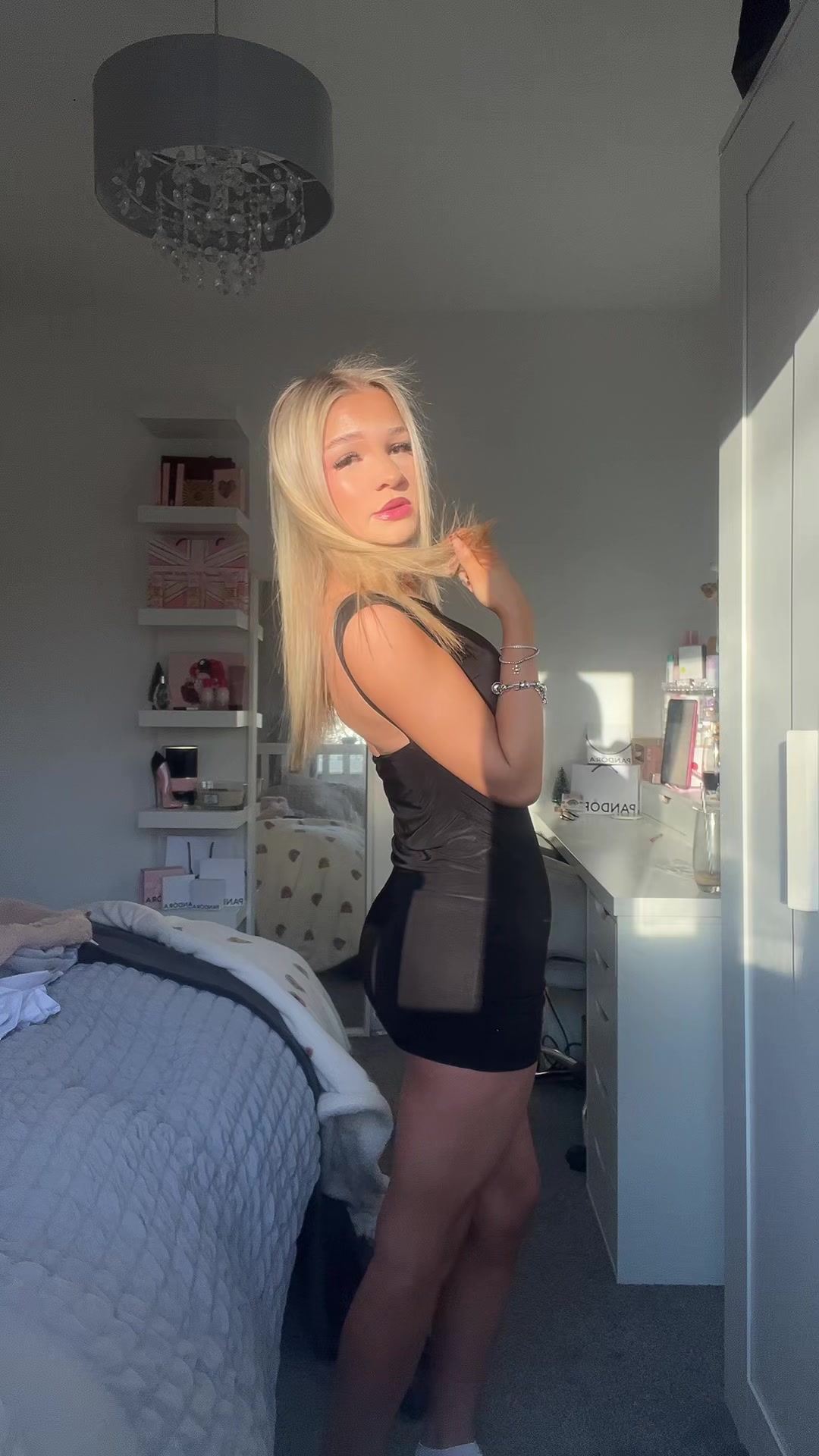 @x.l1v.x.x