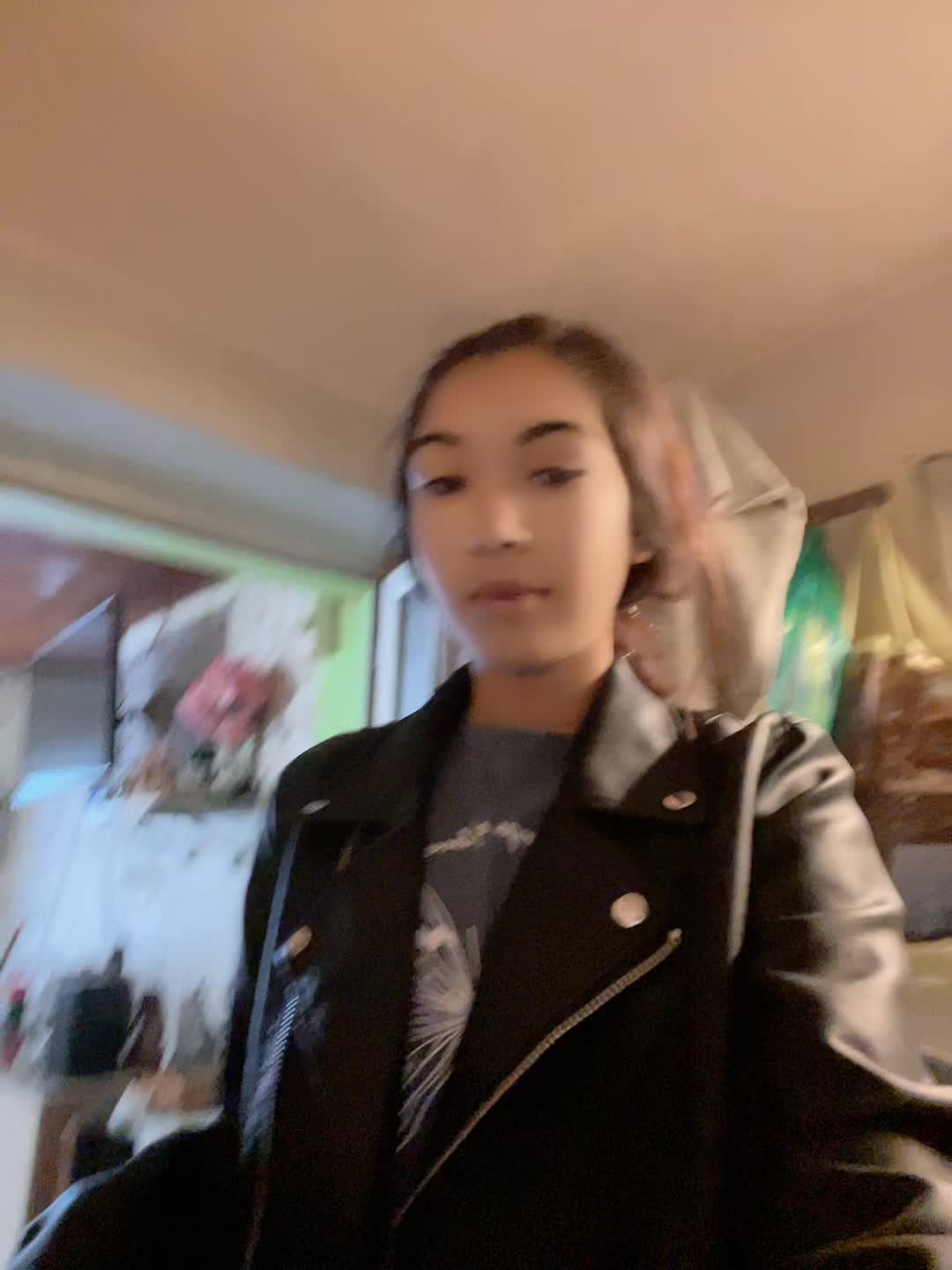 @🫠