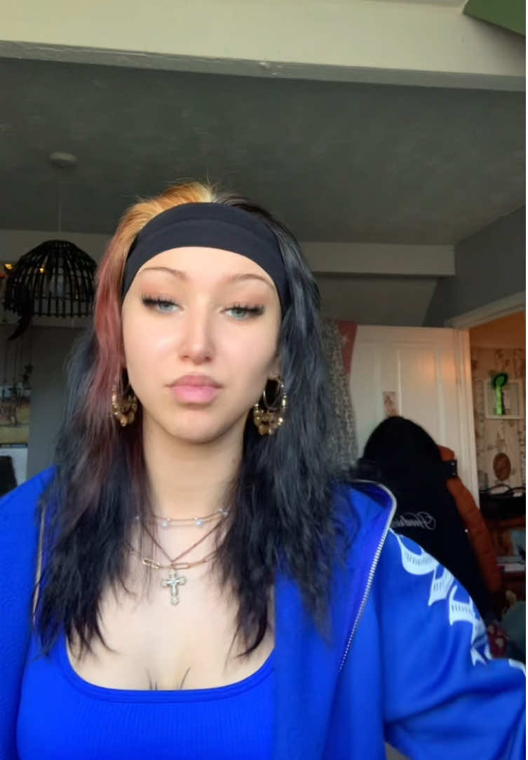@Bb