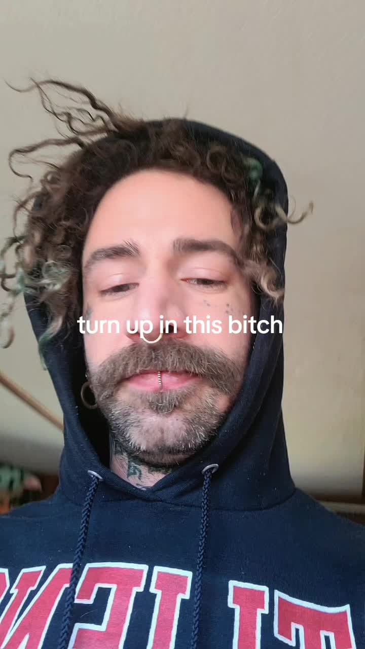 @DayyChenn