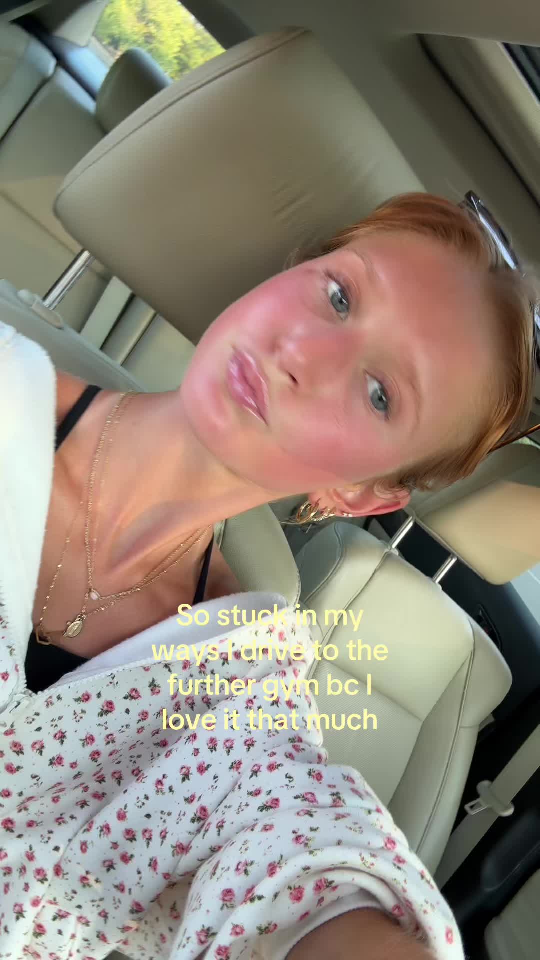 @Ava
