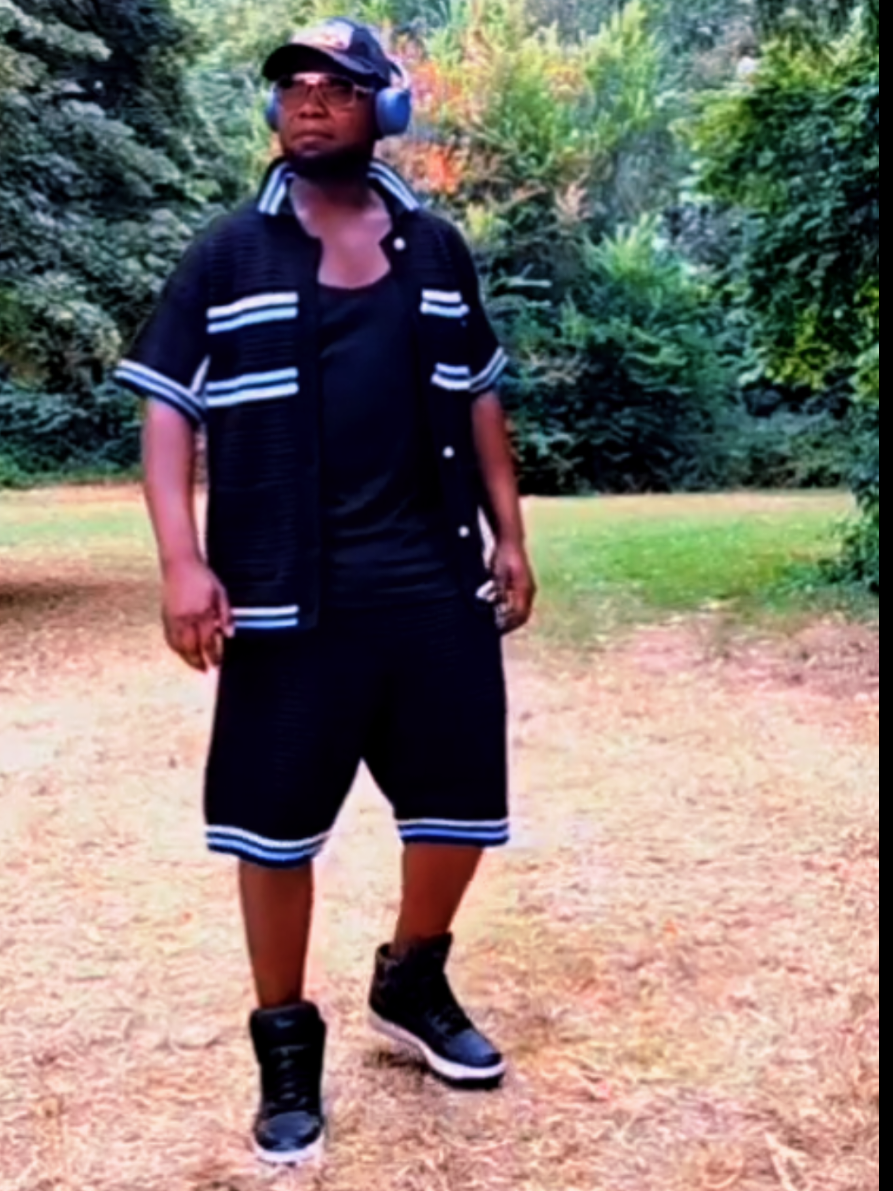 @Onyango Clive💥🇰🇪🇩🇪
