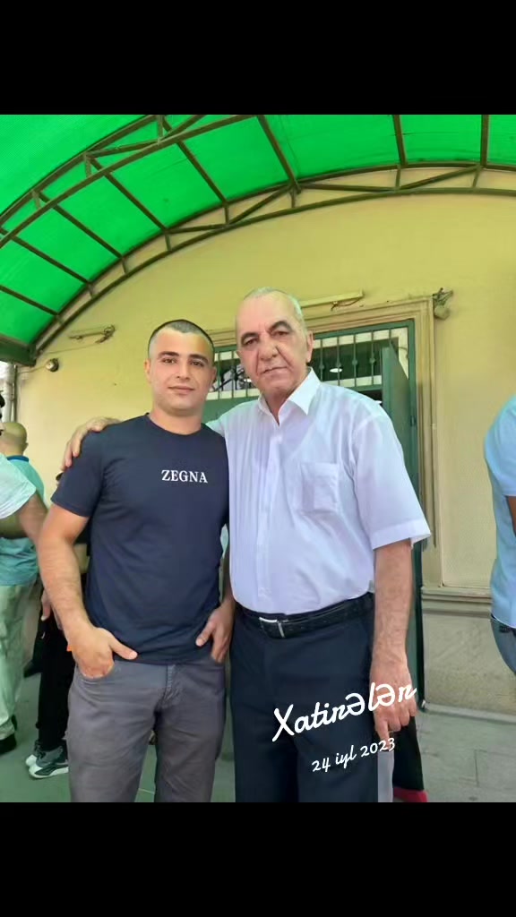 @M&ouml;hlət M&uuml;sl&uuml;mov