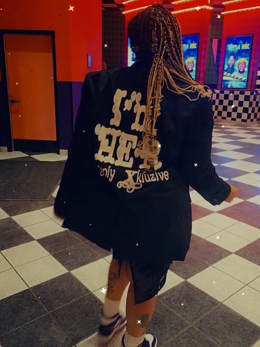 @Xkluzive Model