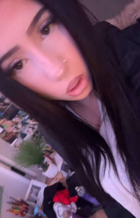 @𝐦𝐫𝐬.🌺