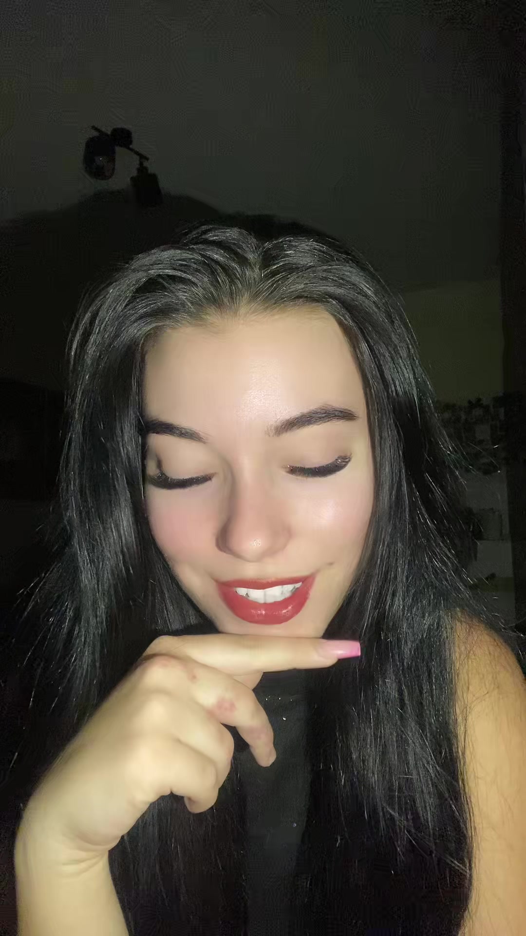 @N💋
