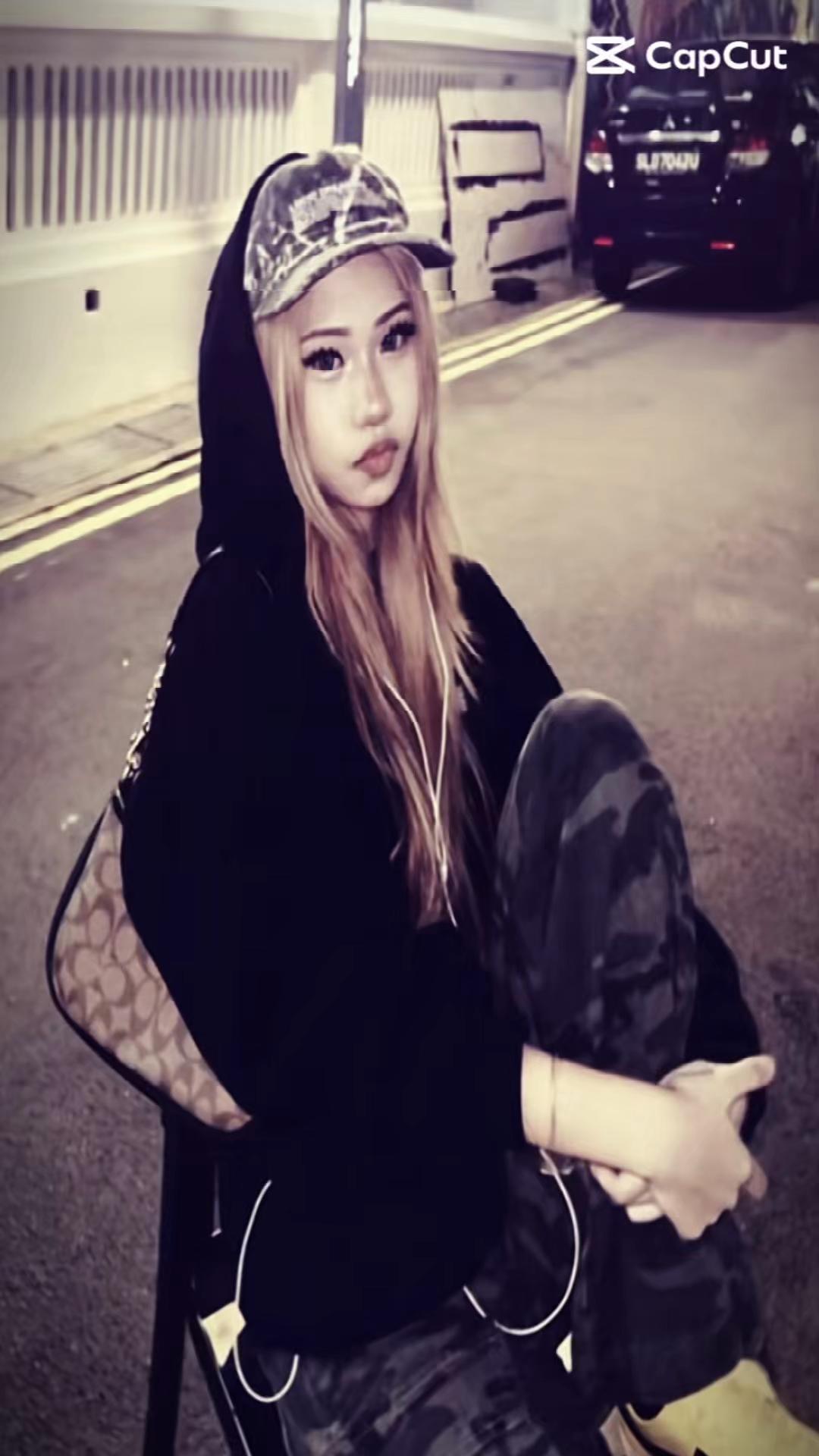 @Kkyv