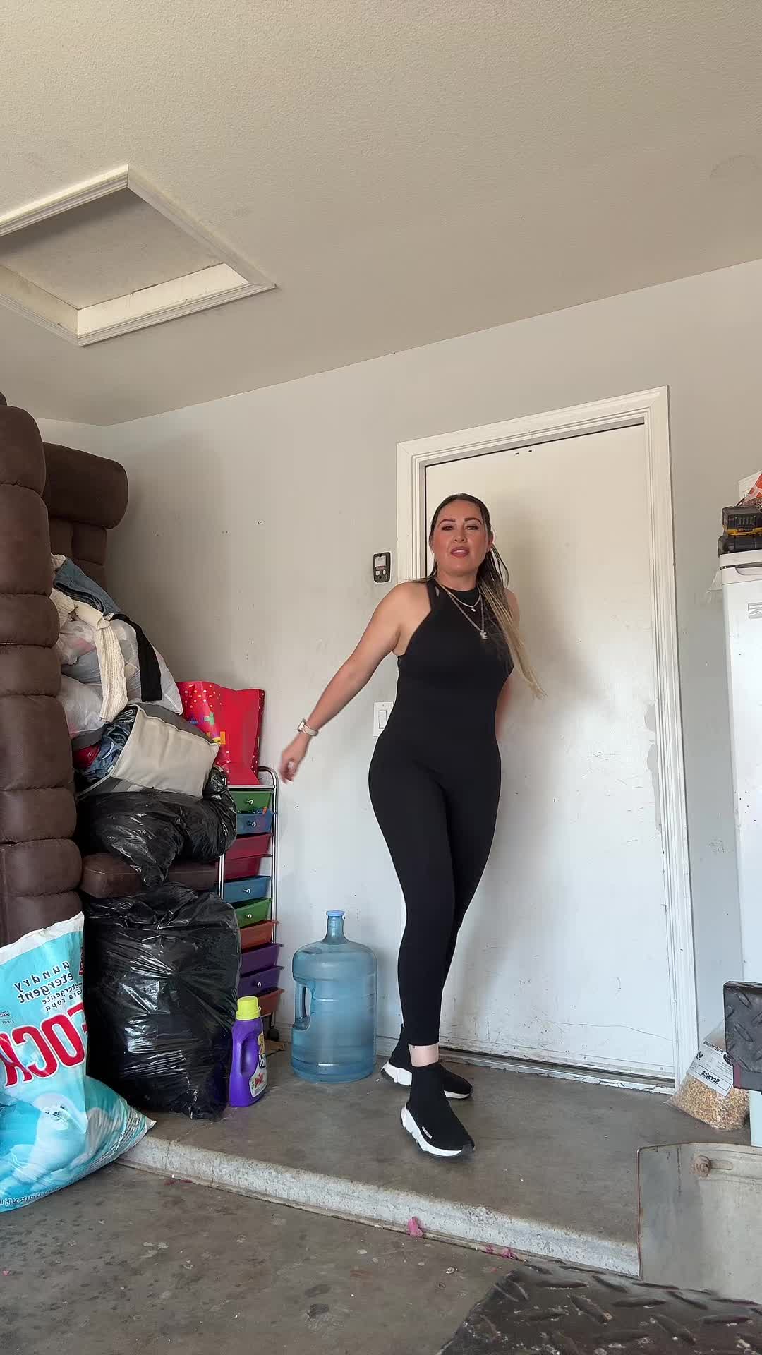 @Ana la loc@