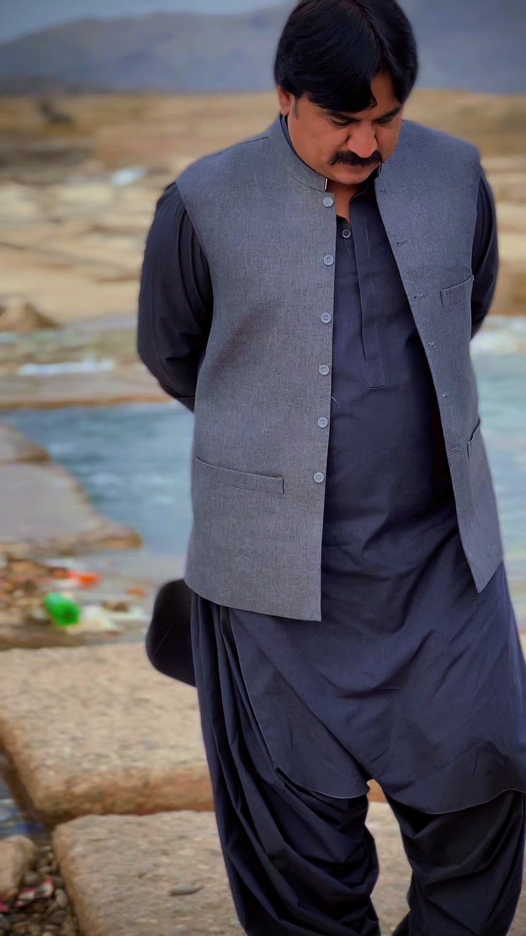 @DM بلوچ