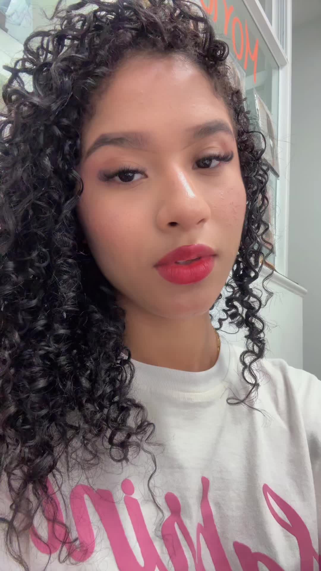@Zurelys