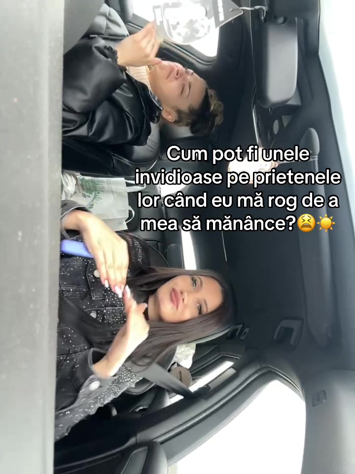 @AlexandraDobrin