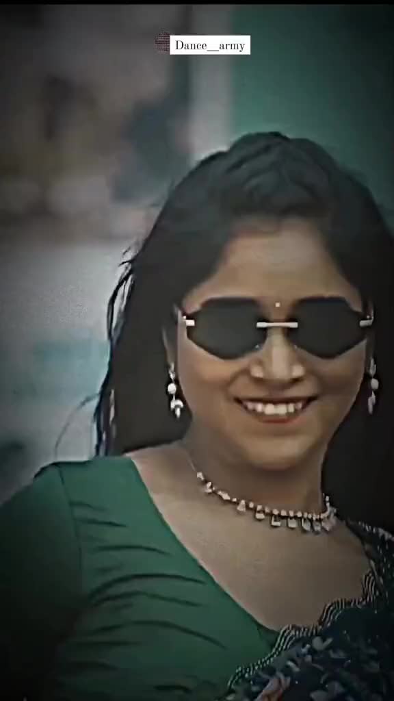 @🐼nithiya 🐼