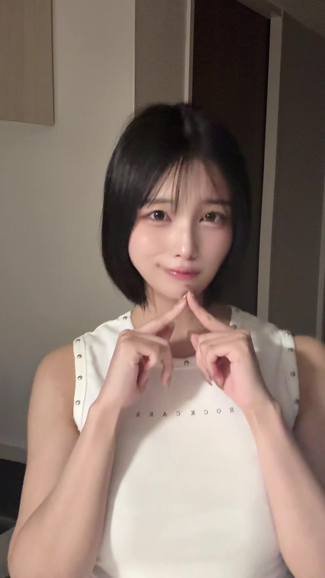 @安達玲奈