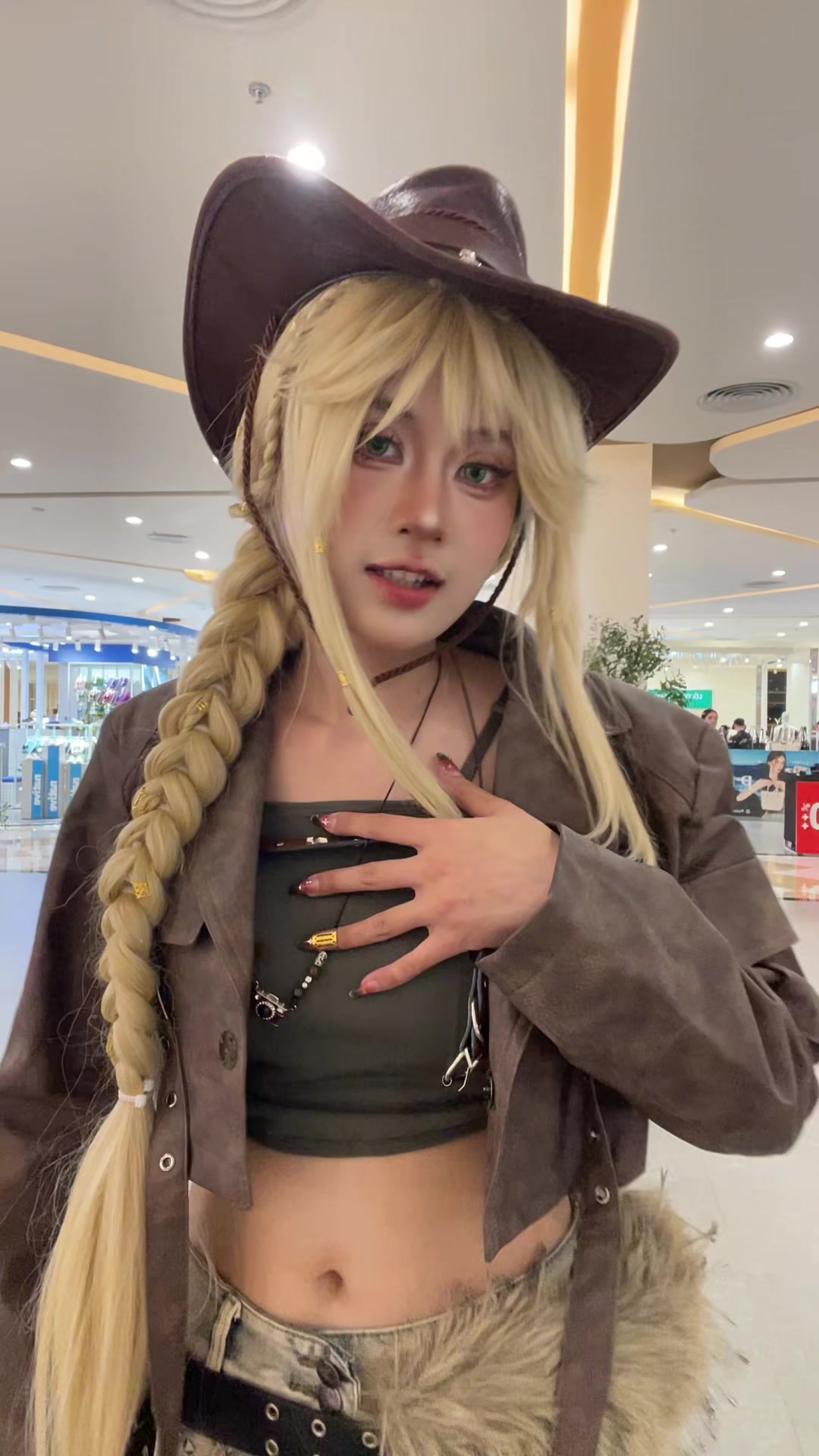@Người đẹp bị điên 🫦