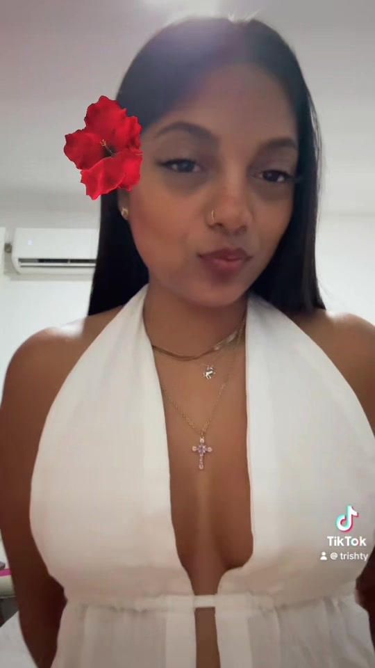 @Trishty Runglollsing