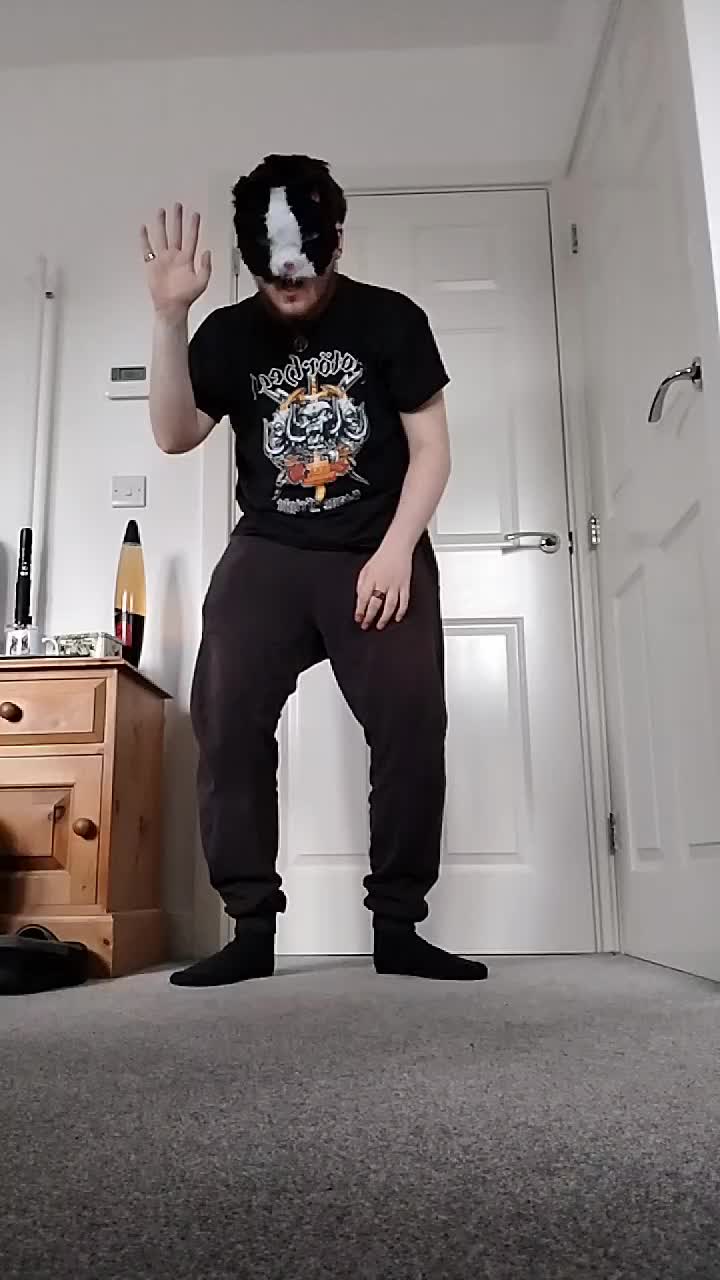 @Clawzers 🐺 The 🐺 Wolf 🐾 ╶⃝⃤