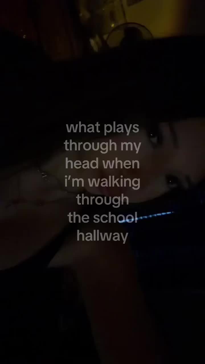 @⃟