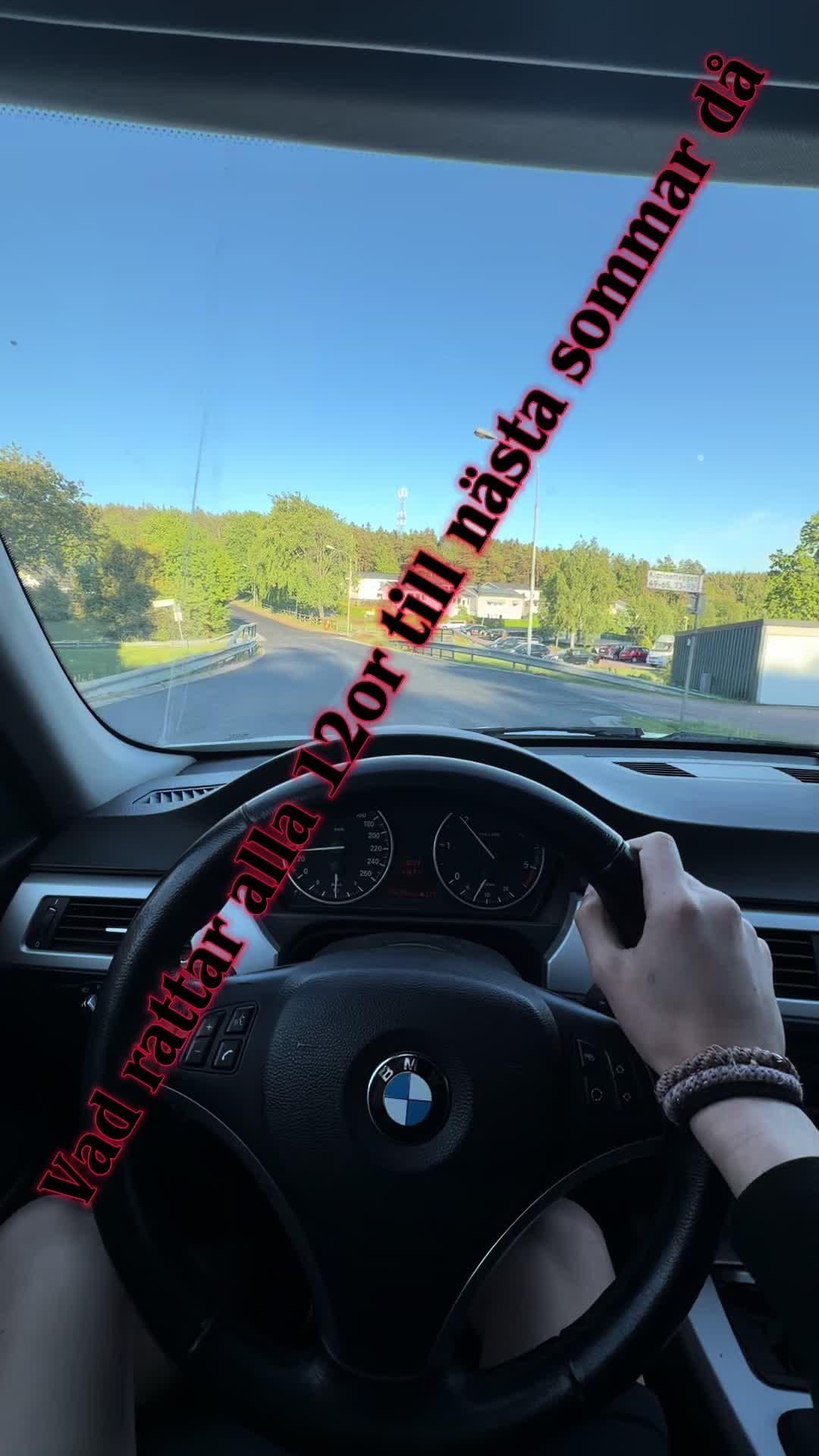 @𝓔𝓶𝓲𝓵𝓲𝓸🇽🇰🚗