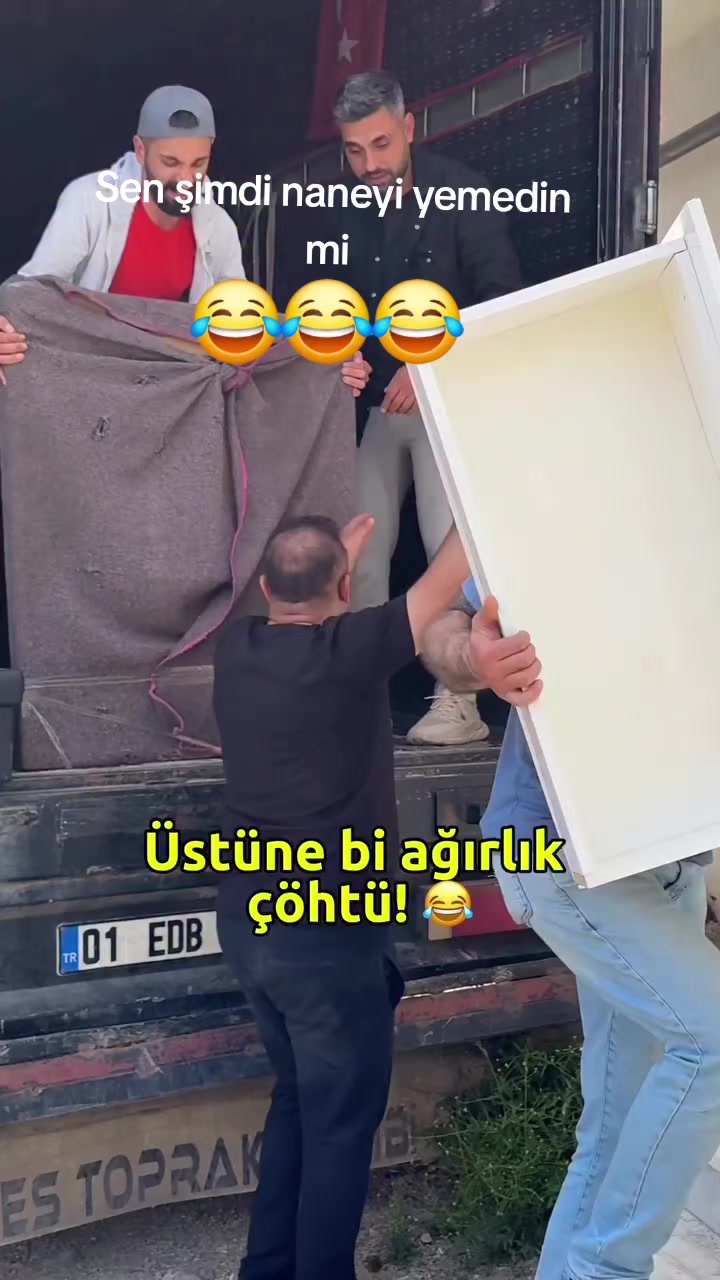 @((<Hatun hanım.>))