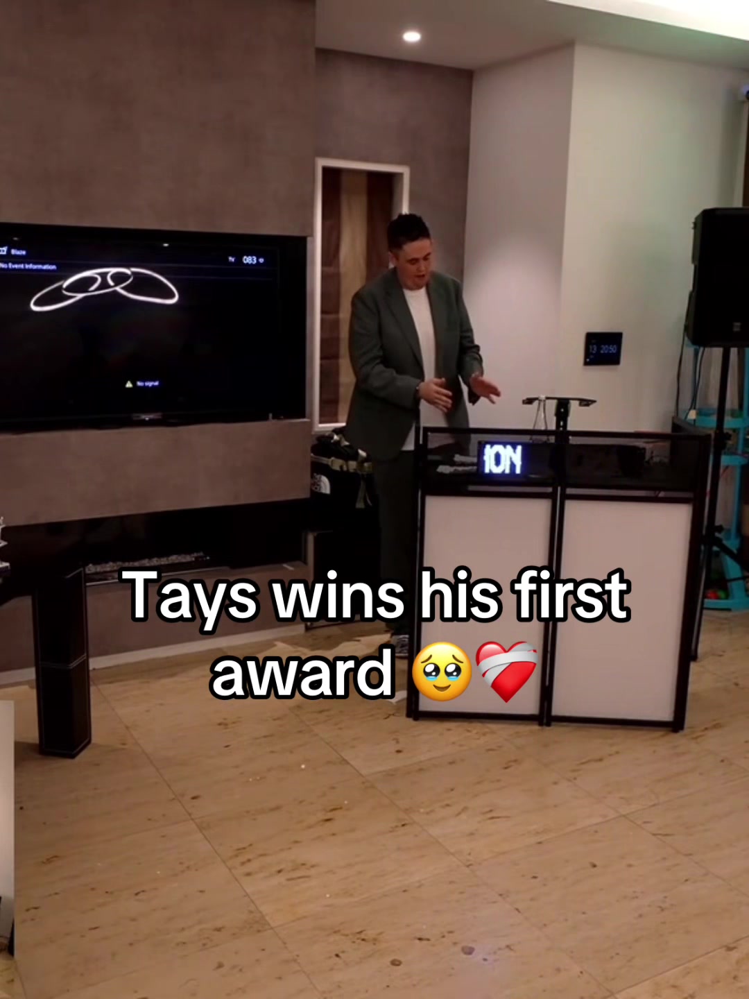 @tays2.0