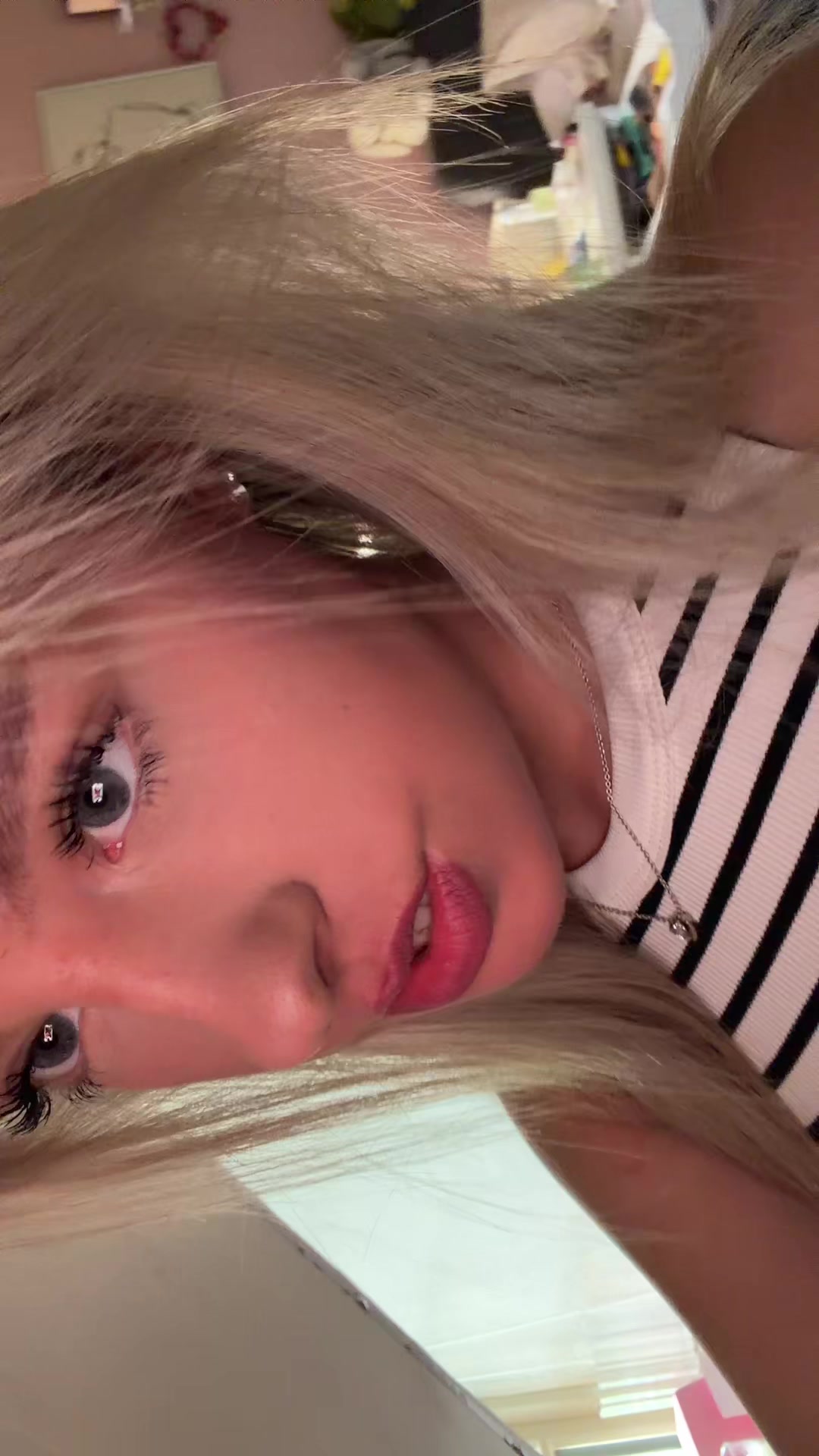 @𝐥𝐢𝐯❦
