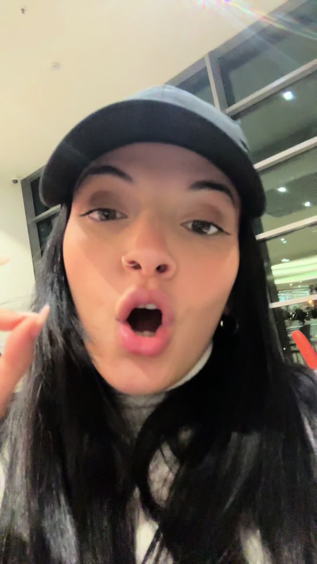 @angela.amalfitano!