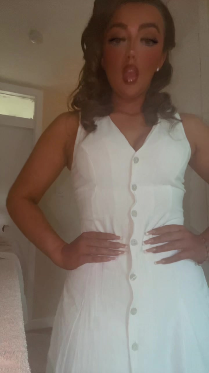 @ellensmag_18x