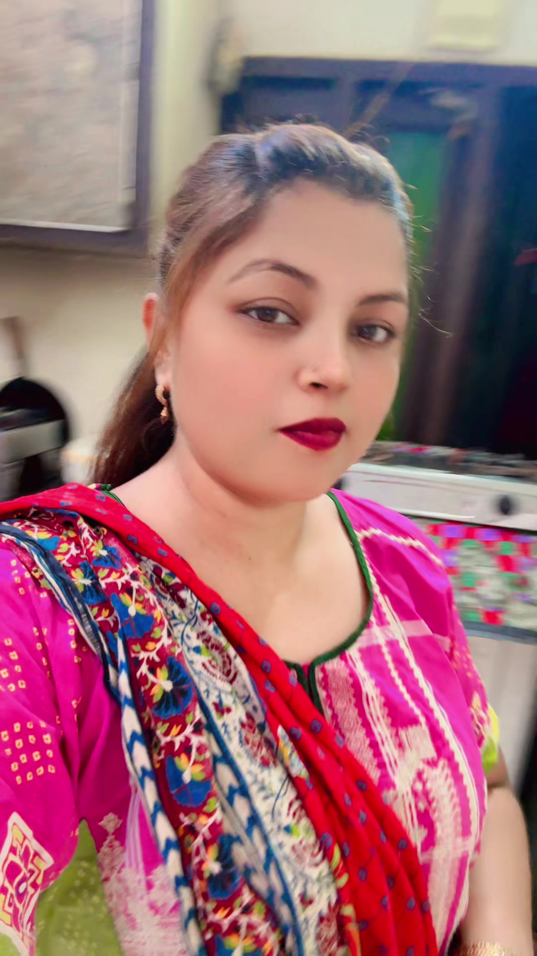 @Victoria sister's