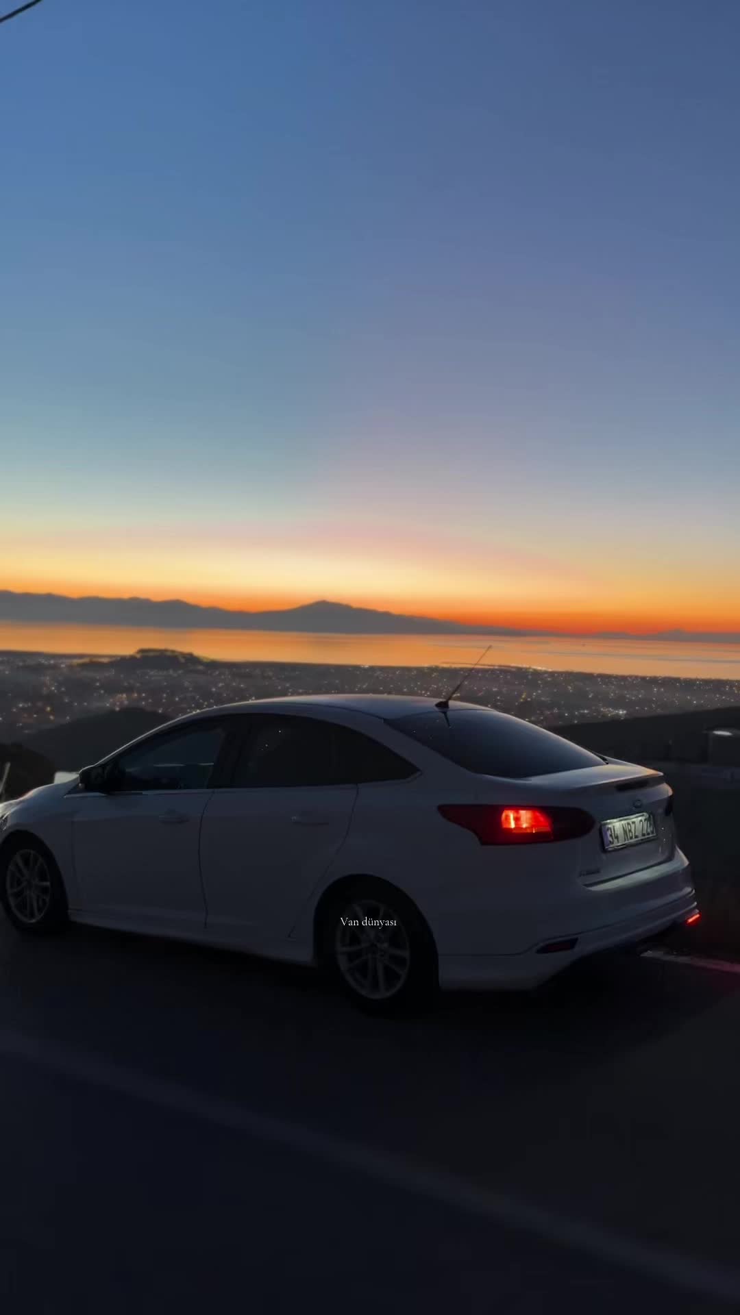 @Vandünyası