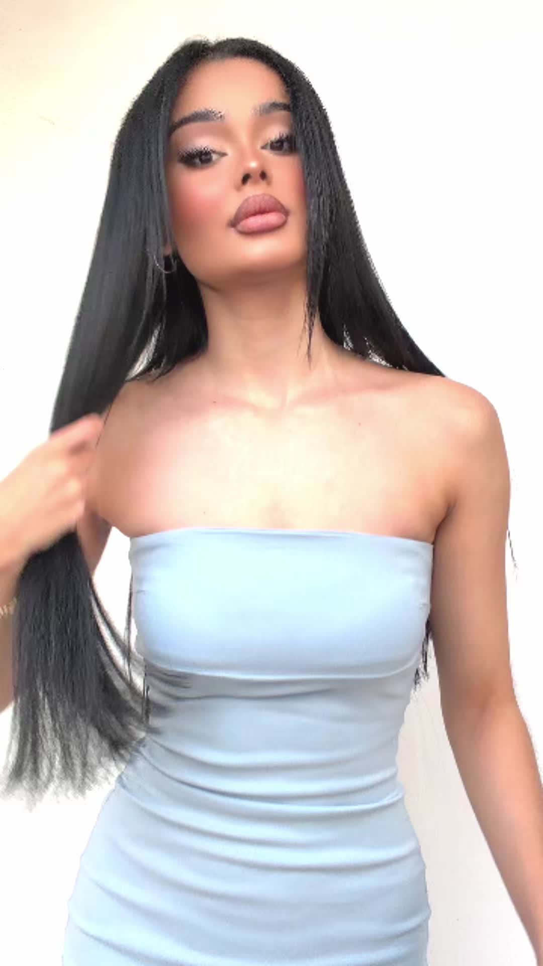 @sellaimova