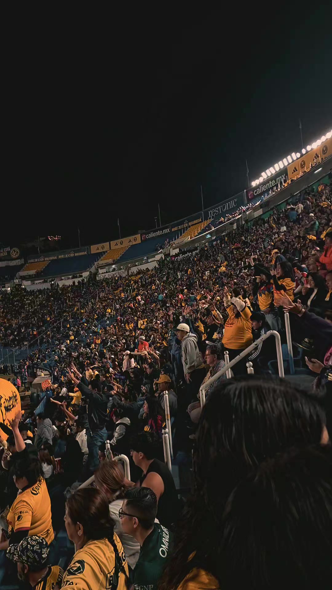 @Polloojuarez