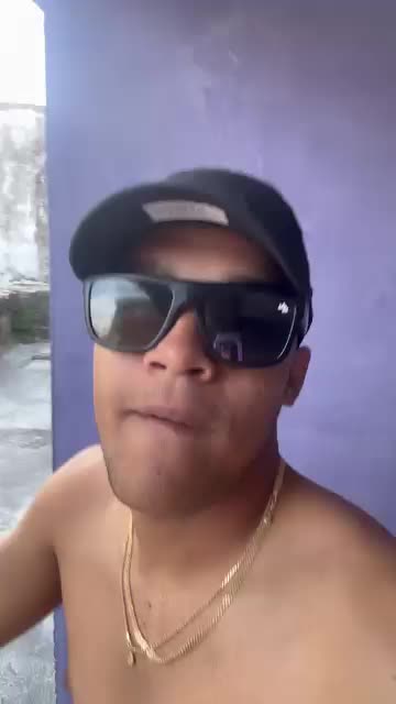 @RJ ZM