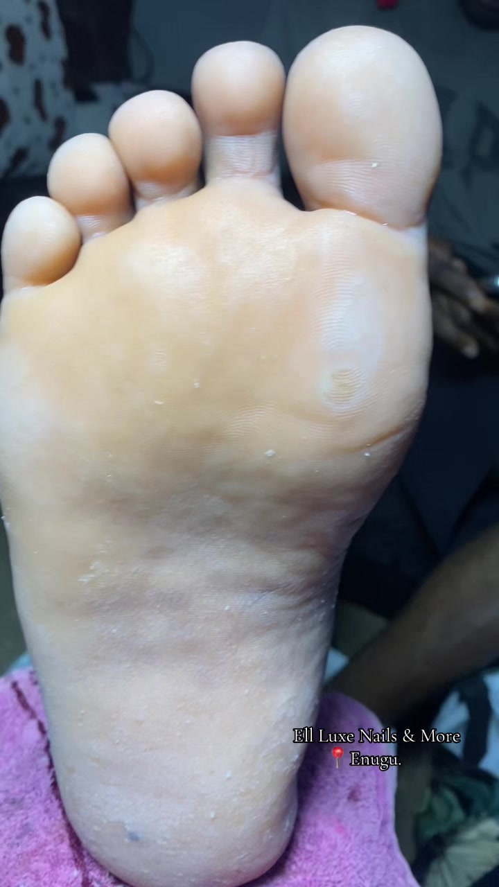 @NAILS /LASH TECH IN ENUGU